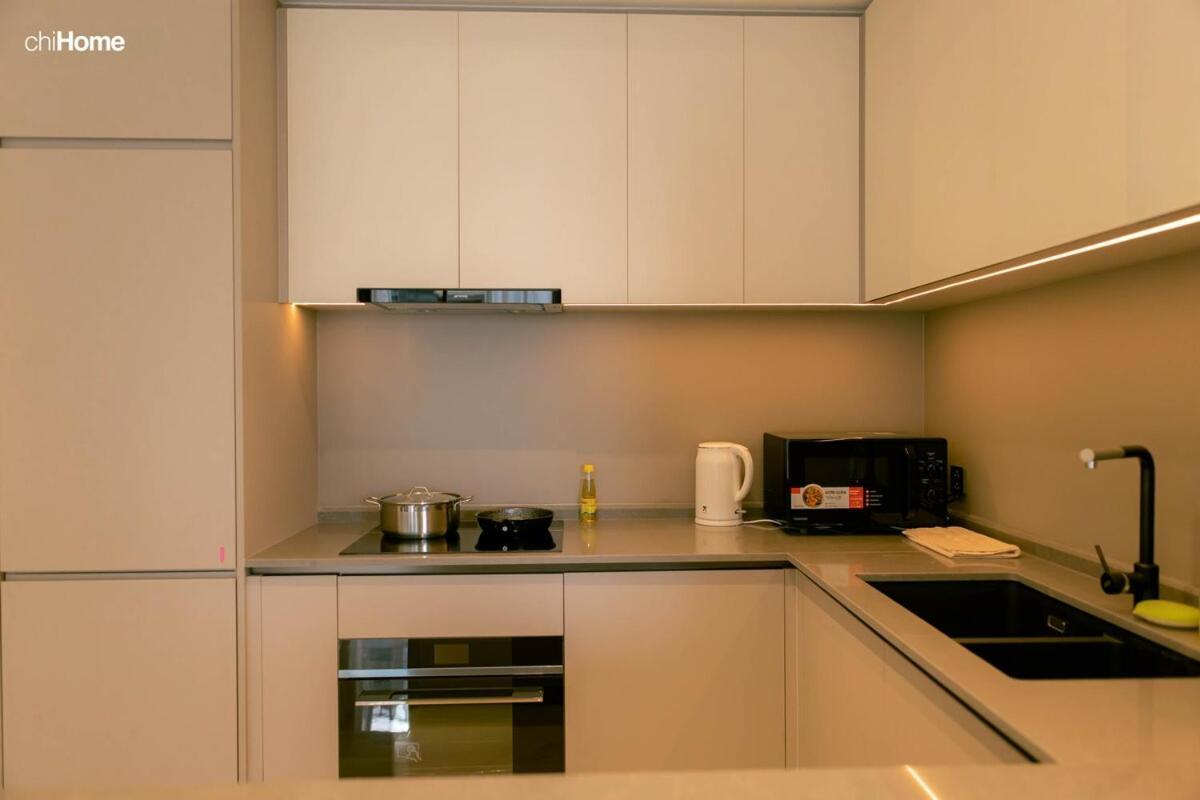 The Opera - Level 2x Riverview Corner 2br 82m2 * Ho Chi Minh City